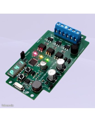 Séquenceur d’alternance des feux tricolores – 3 voies de lumière – 220V